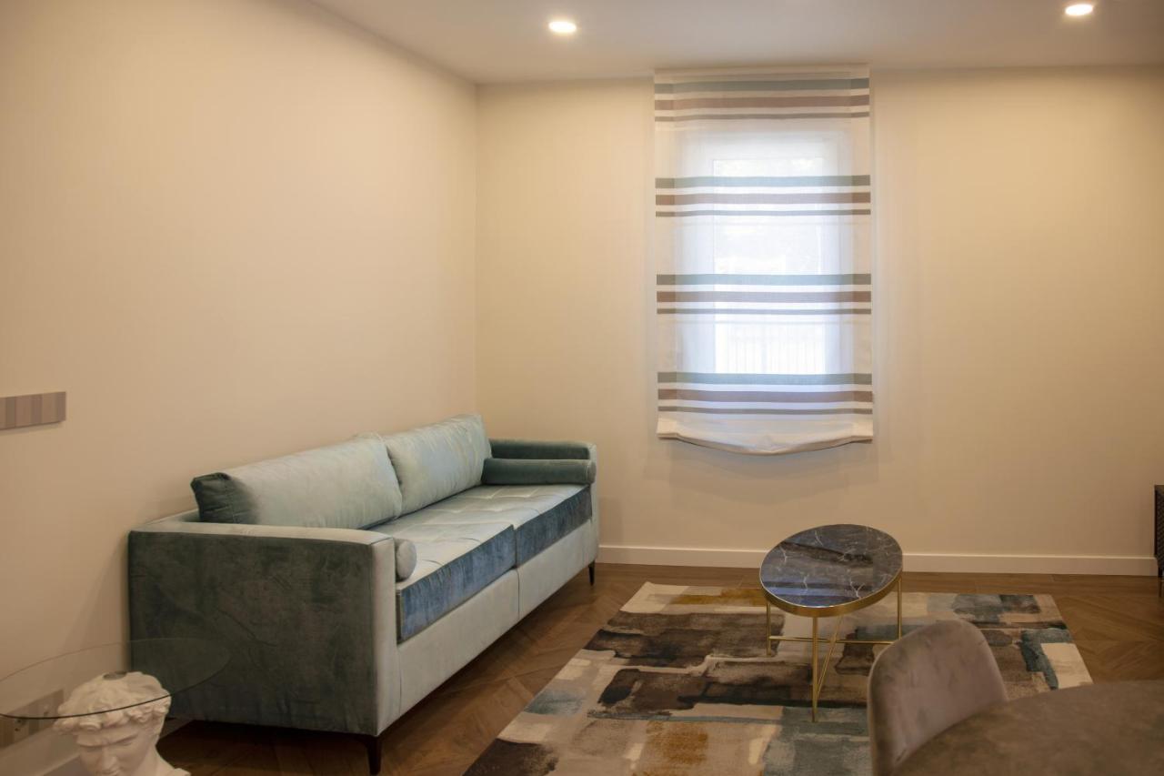 Apartamentos La Quinta Бургос Экстерьер фото
