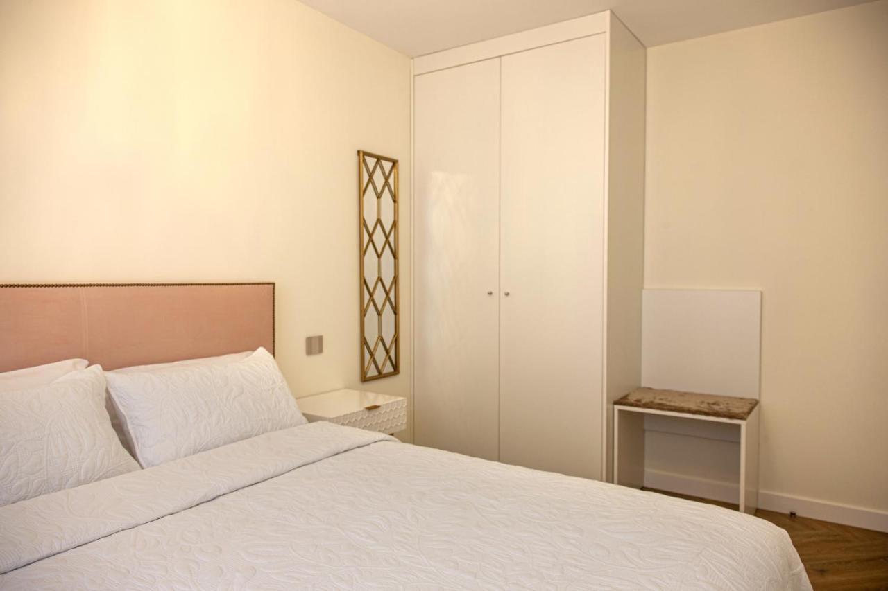 Apartamentos La Quinta Бургос Экстерьер фото