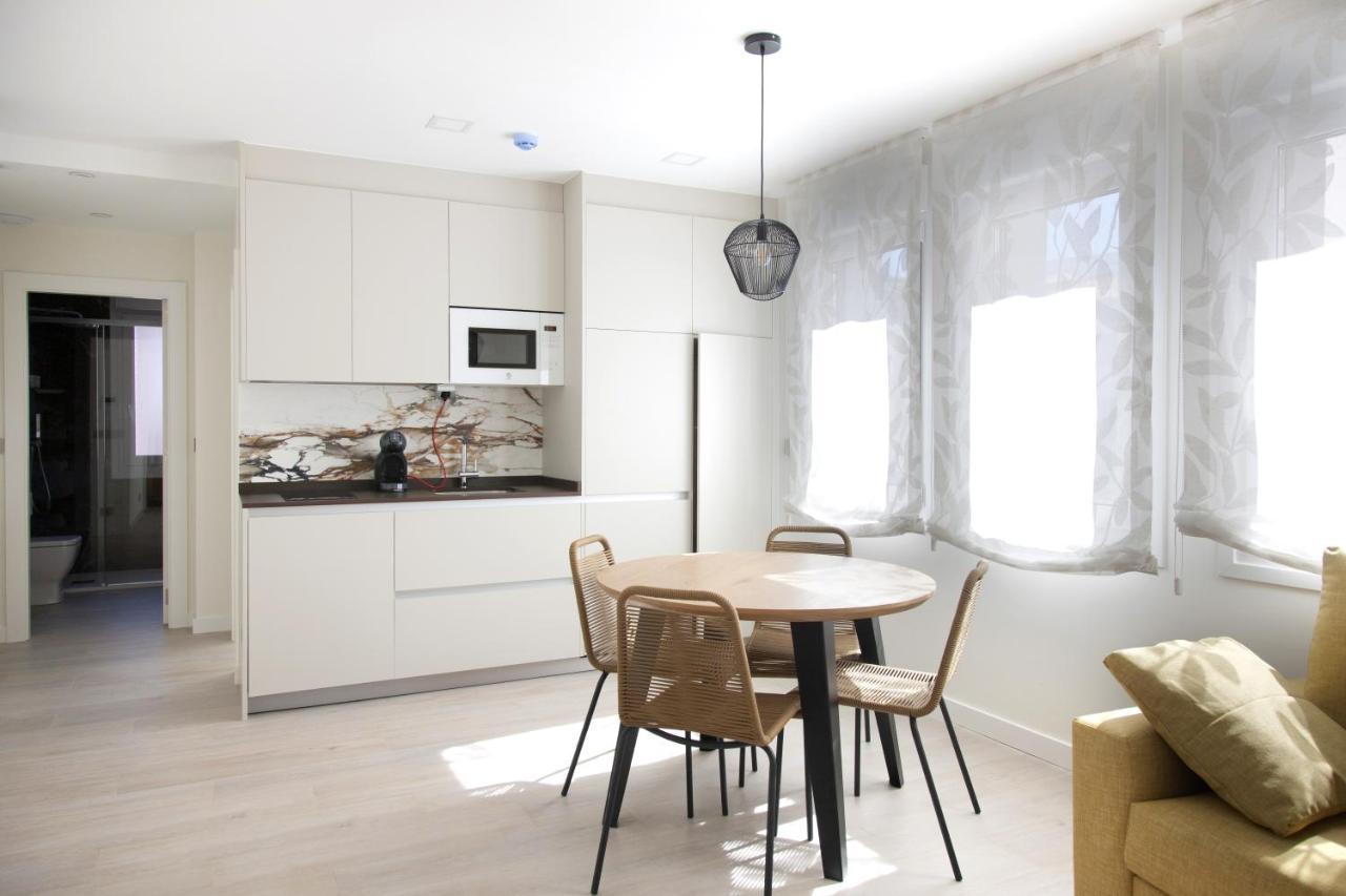 Apartamentos La Quinta Бургос Экстерьер фото