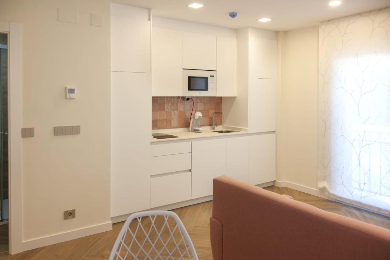 Apartamentos La Quinta Бургос Экстерьер фото