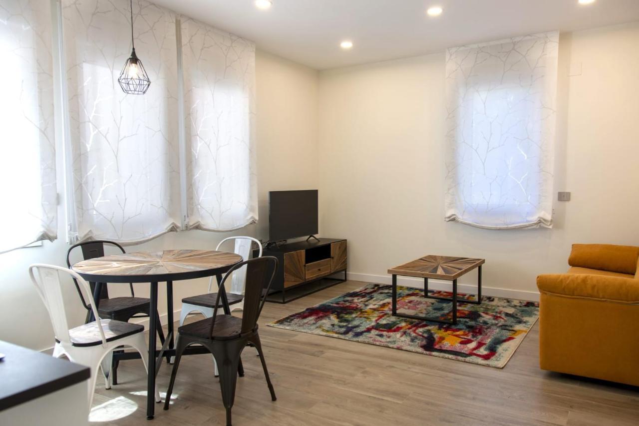 Apartamentos La Quinta Бургос Экстерьер фото